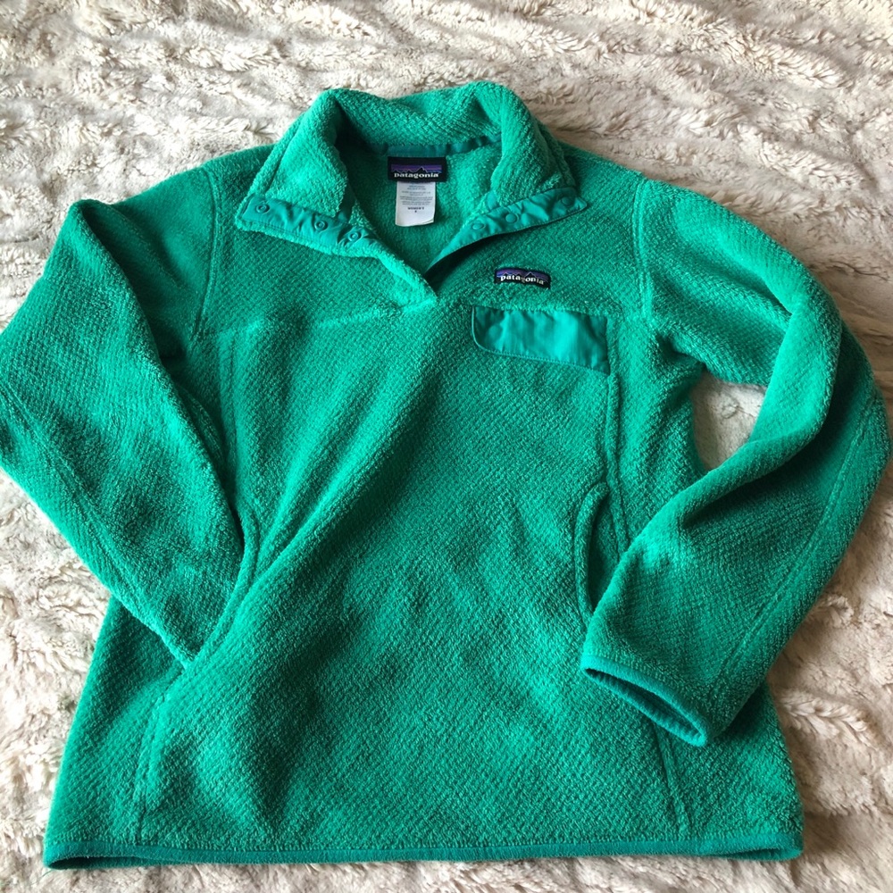 Women’s Patagonia Fuzzy Pull Over, Green, Small